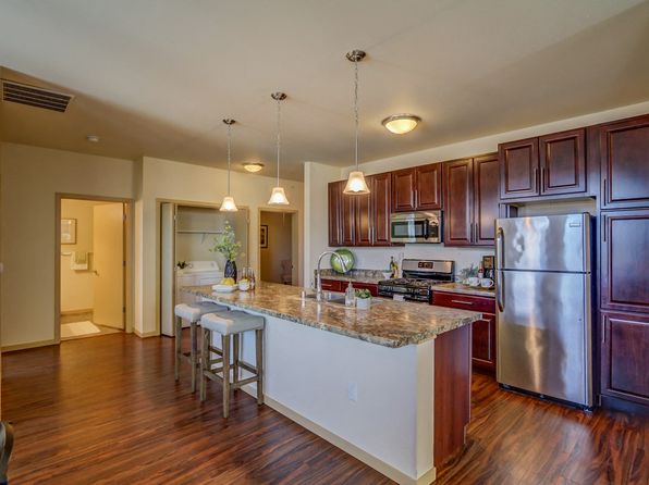 252 E Hill Pkwy APT 248-208