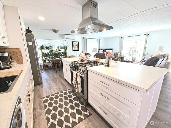 4th image of 2725 E Fir Street #86