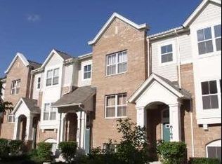 6166 Mayfair St, Morton Grove, IL 60053