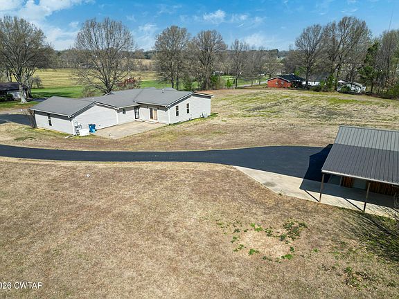 5th image of 593 Sunny Hill Rd