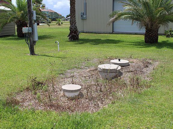 5th image of 1637 W Bayshore Dr