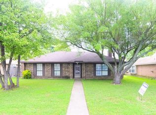 2310 Windridge Ln, Rowlett, TX 75088