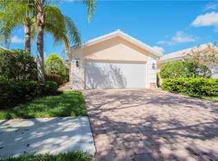 3262 Barbados Ln, Naples, FL 34119