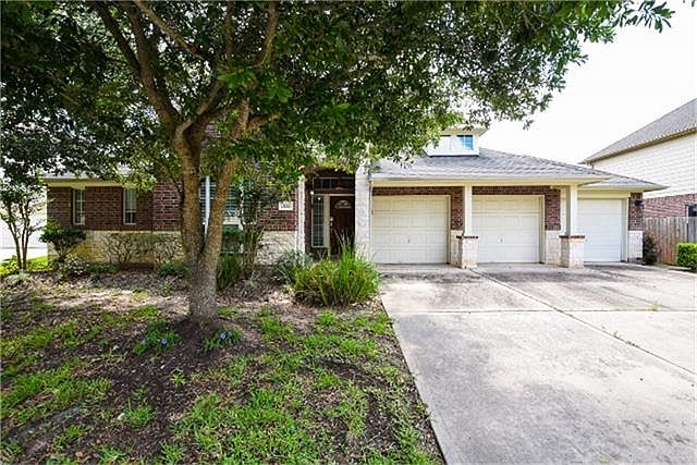 1st image of 2118 Spur Canyon Ct