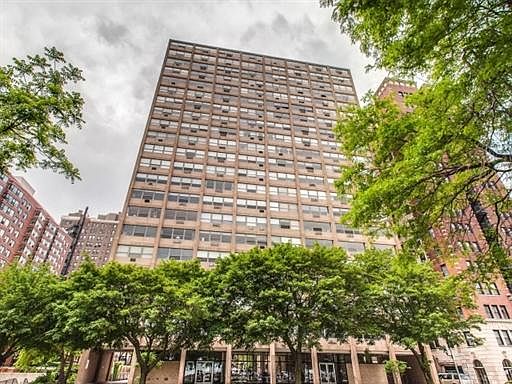 1st image of 5530 S Shore Dr APT 14A