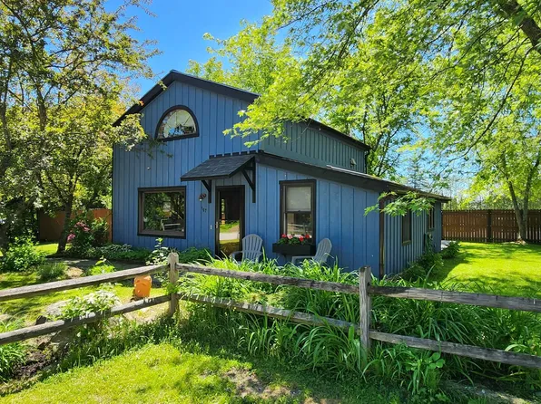 167 Dorr Drive, Rutland City, VT 05701