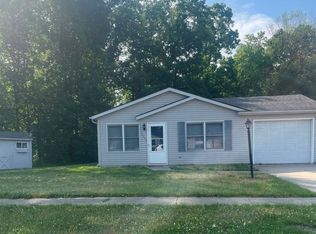 12930 Indiana St, Grabill, IN 46741