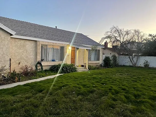 15252 Devonshire St — Photo 44