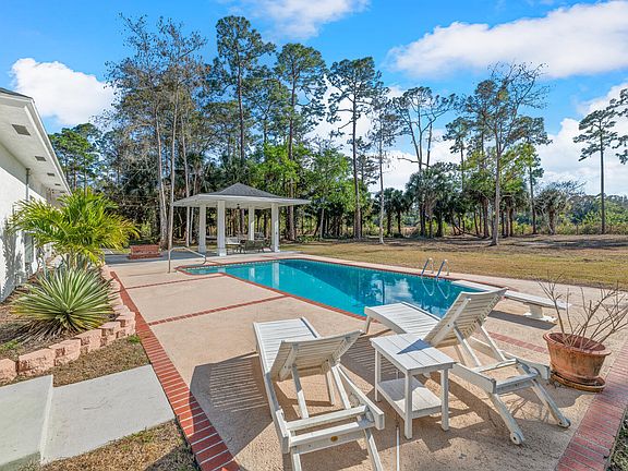 5th image of 1453 E Road