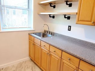 (Undisclosed Address), Little Neck, NY 11362