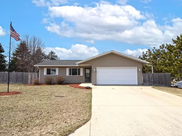 1120 Coakley St, Paynesville, MN 56362