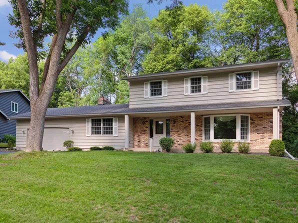 6006 Timberglade Cir, Bloomington, MN 55438
