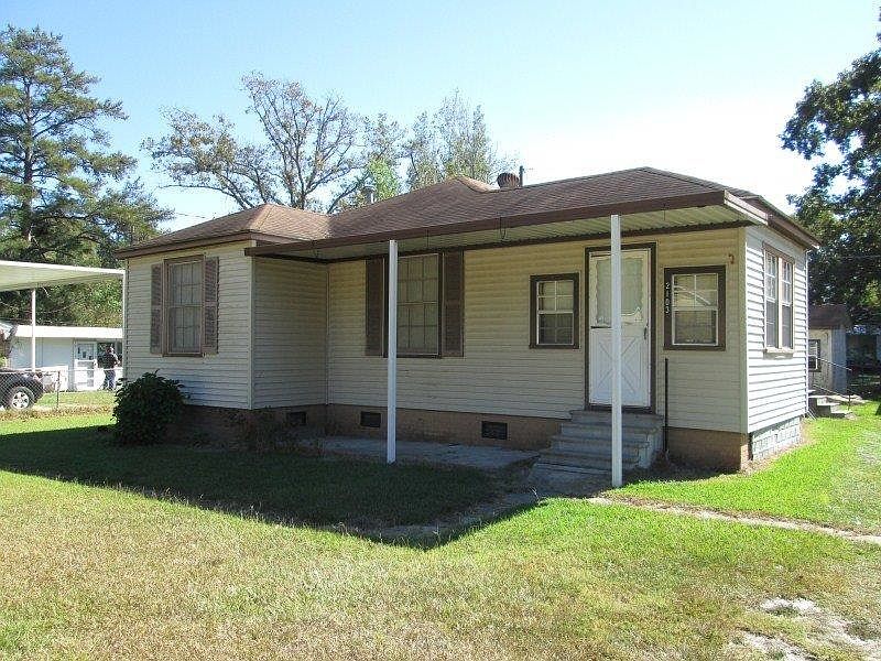 1st image of 2103 Douglas St