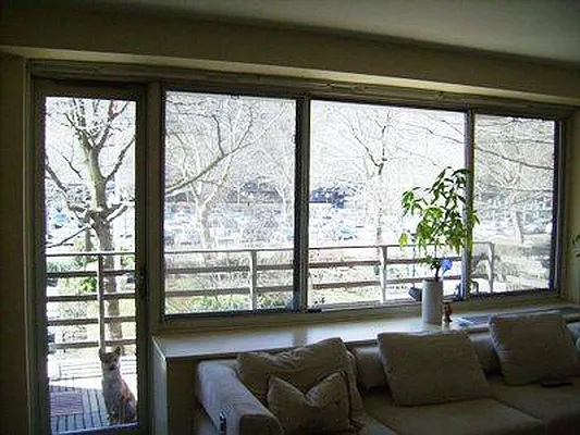 Rented by R New York | media 16