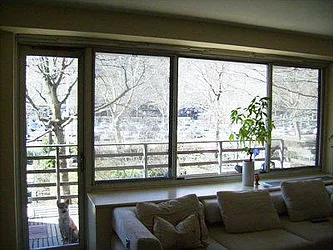 Rented by R New York