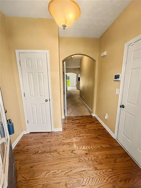 3 bed, 2.5 bath, 1670 sqft, $1,780 — Photo 4