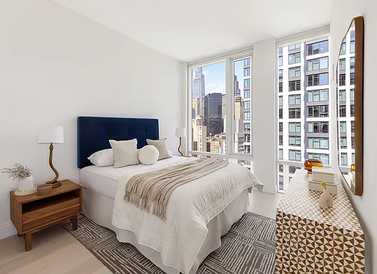 Bedroom, photo 1