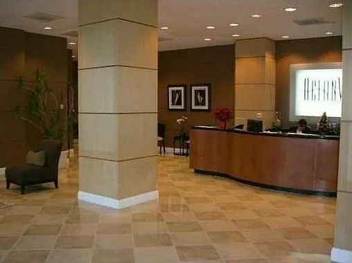 1 bed, 1.5 bath, 1000 sqft, $2,300 — Photo 4