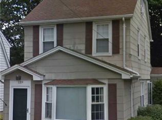 139 Capitol Ave, Williston Park, NY 11596