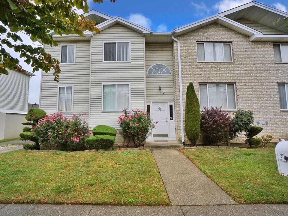 1st image of 61 Wilcox St