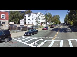 115 Belgrade Ave, Roslindale, MA 02131