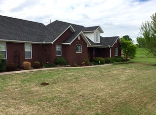 601 N Ray Rd, Clarksville, AR 72830