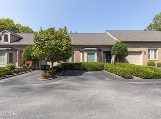 2635 Seminary Dr, Louisville, KY 40241