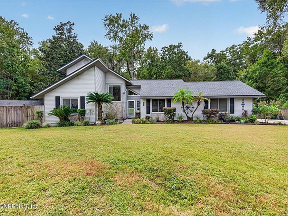 2nd image of 4008 FIELD BROOK Lane
