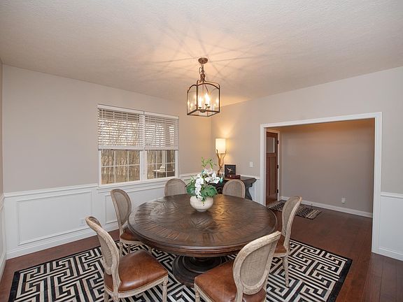 4th image of 100 Grey Goose Ln