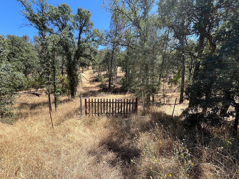 2nd image of 16527 Stagecoach Rd