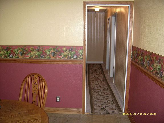 5th image of 100 E Daniel St