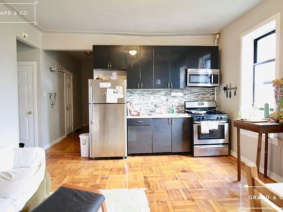 4th image of 1254 Union St #3KK