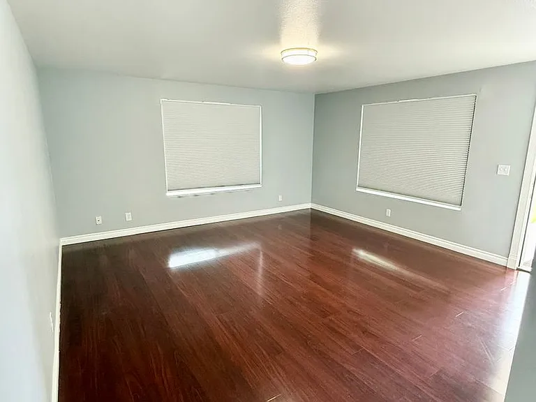 1532 NE Echo Dr — Photo 11
