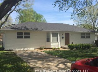 600 SW 15th St, Blue Springs, MO 64015