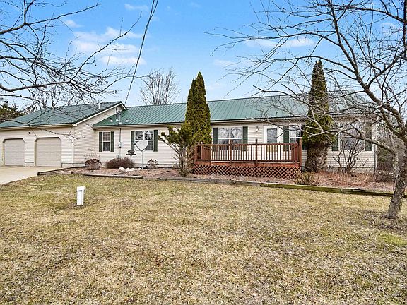 2nd image of 25 E Highwood Rd