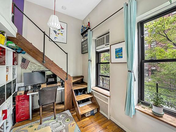 4th image of 111 W 70th St APT 5F