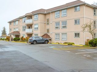 3000 Oak St #305B, North Cowichan, BC V0R 1K1