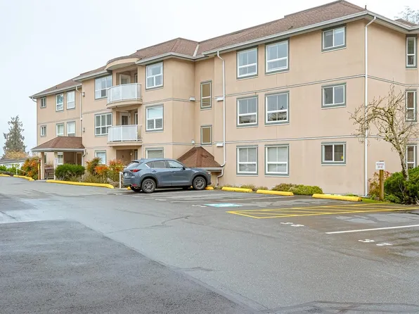 3000 Oak St #305B, North Cowichan, BC V0R 1K1