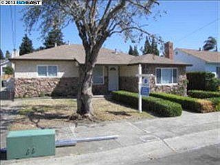 2nd image of 156 Fagundes St