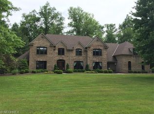 32331 Regency Ct, Avon Lake, OH