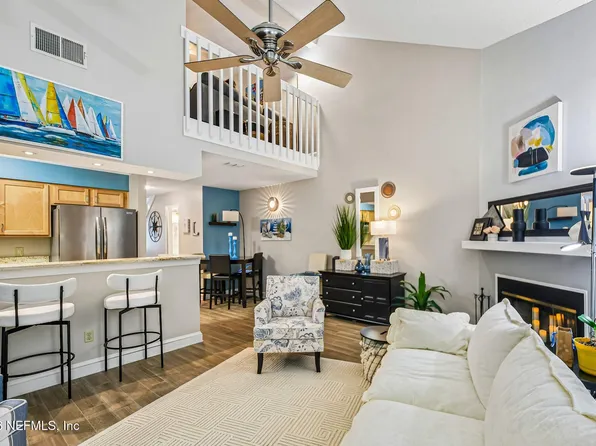 329 SUNRISE Circle, Neptune Beach, FL 32266