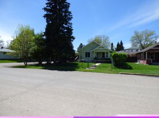 1214 7th Ave S, Lewistown, MT 59457