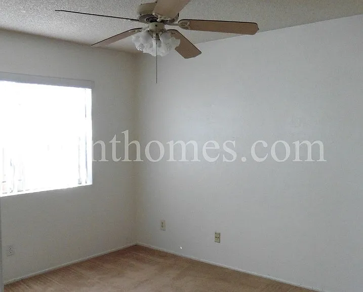 7576 Winterwood Ln — Photo 7