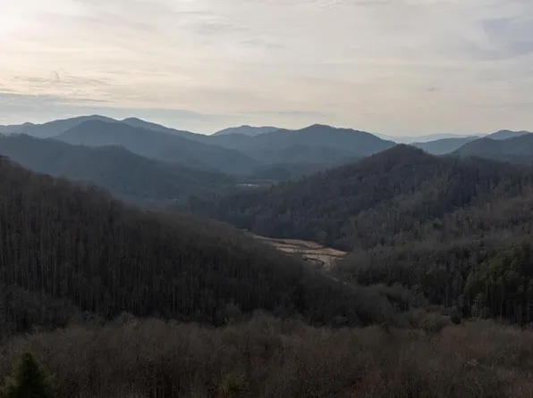 491 Otter Mountain Road, Nantahala, NC 28781