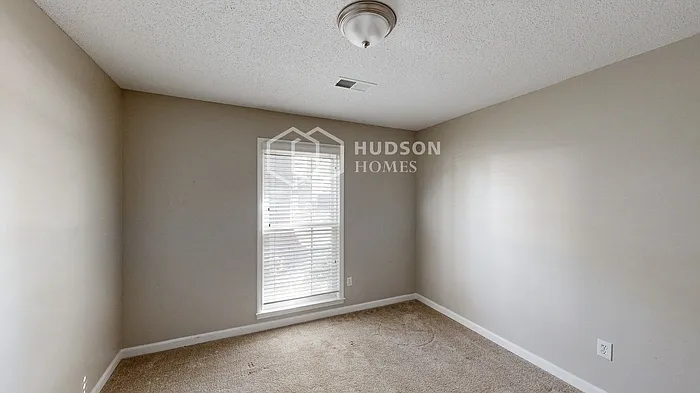 2089 Norcross Dr — Photo 25