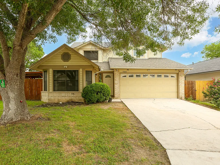 7068 Beech Trail Dr — Photo 1