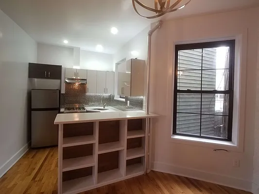 Rented by Compass | media 13