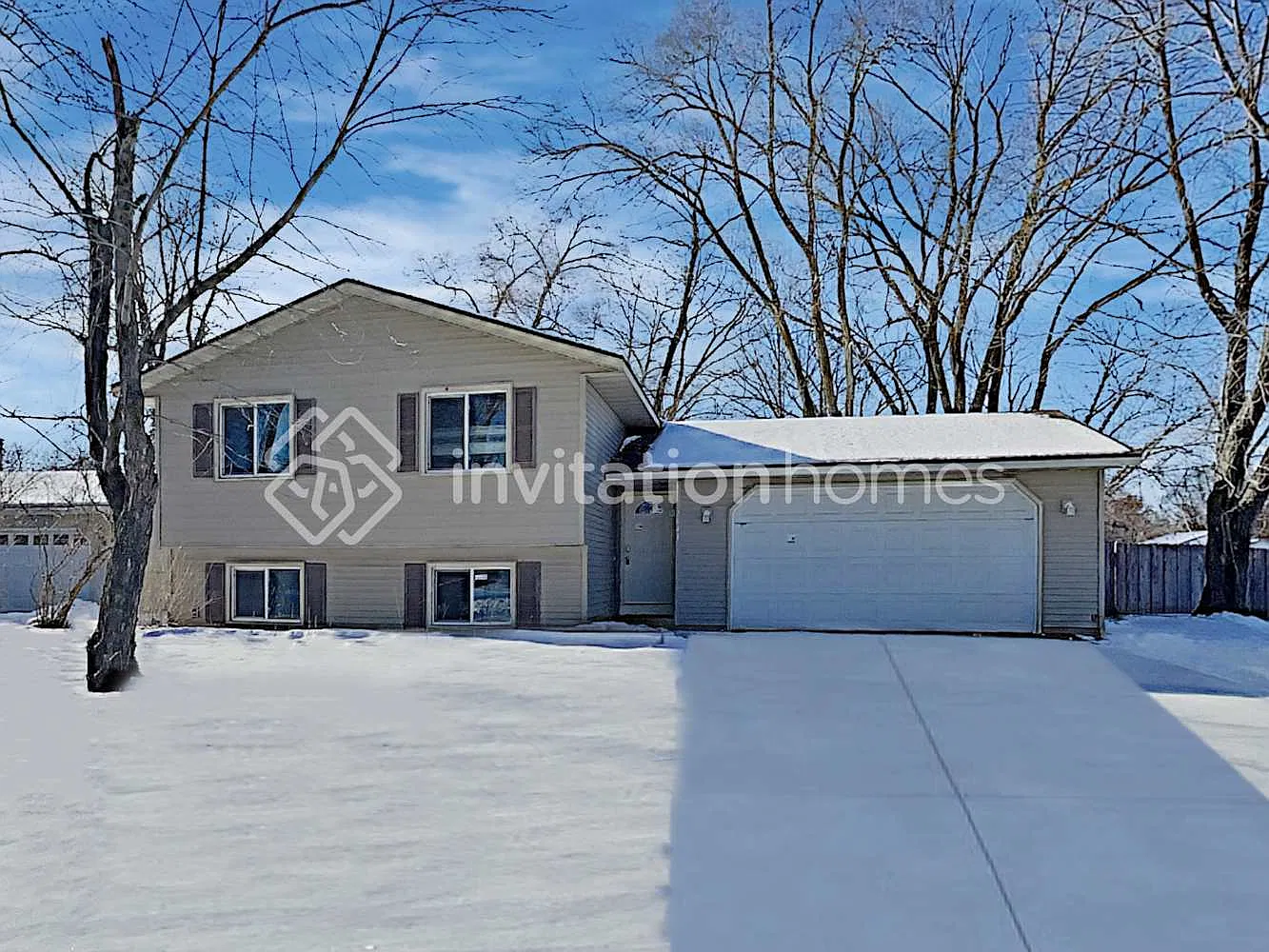7641 Irving Ave N Brooklyn Park, MN 55444 — Photo 1