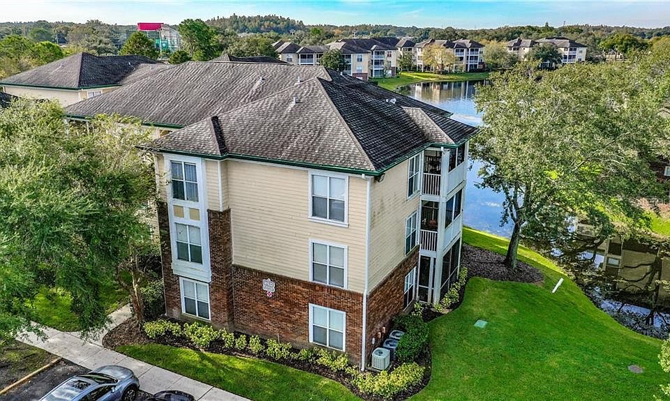 1st image of 10122 Winsford Oak Blvd APT 417
