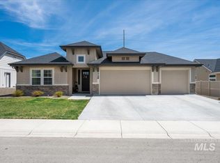1748 Shoal Point Ave, Middleton, ID 83644